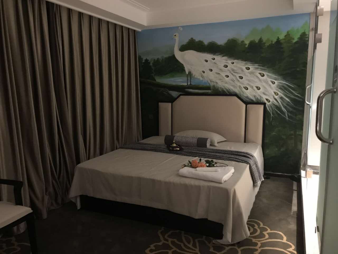 长沙晚上去深圳最近油压桑拿,享受舒适美好的生活